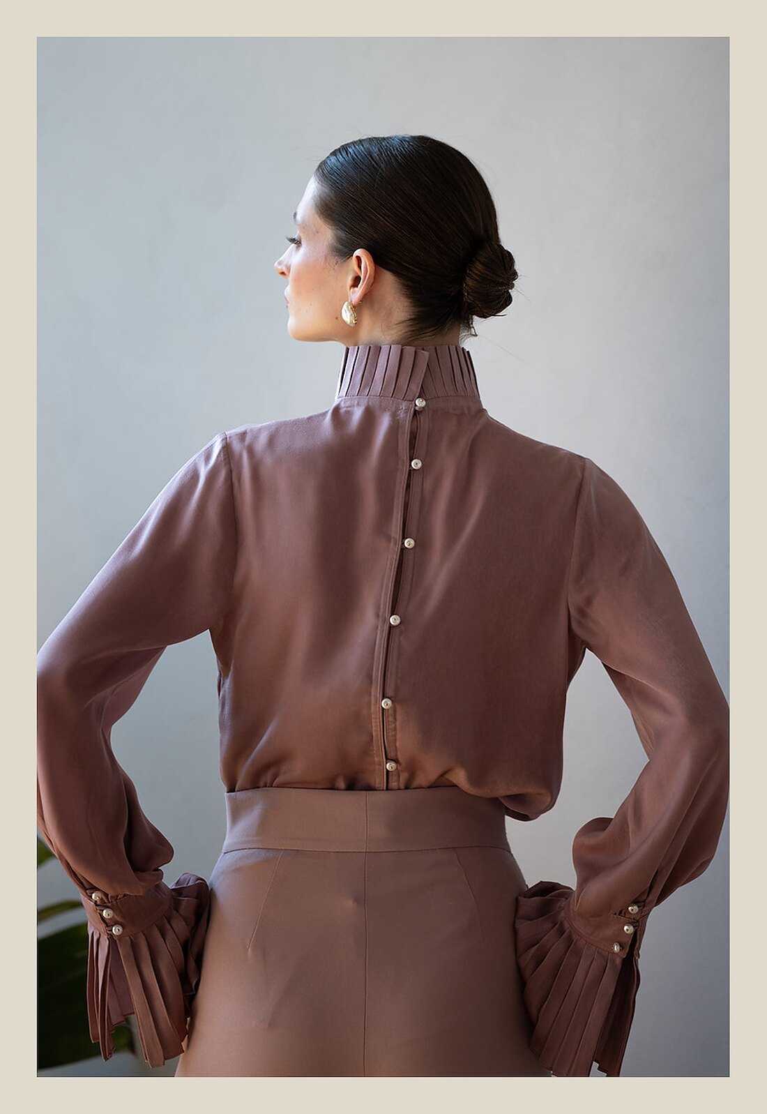 Clara blouse, detail, colour