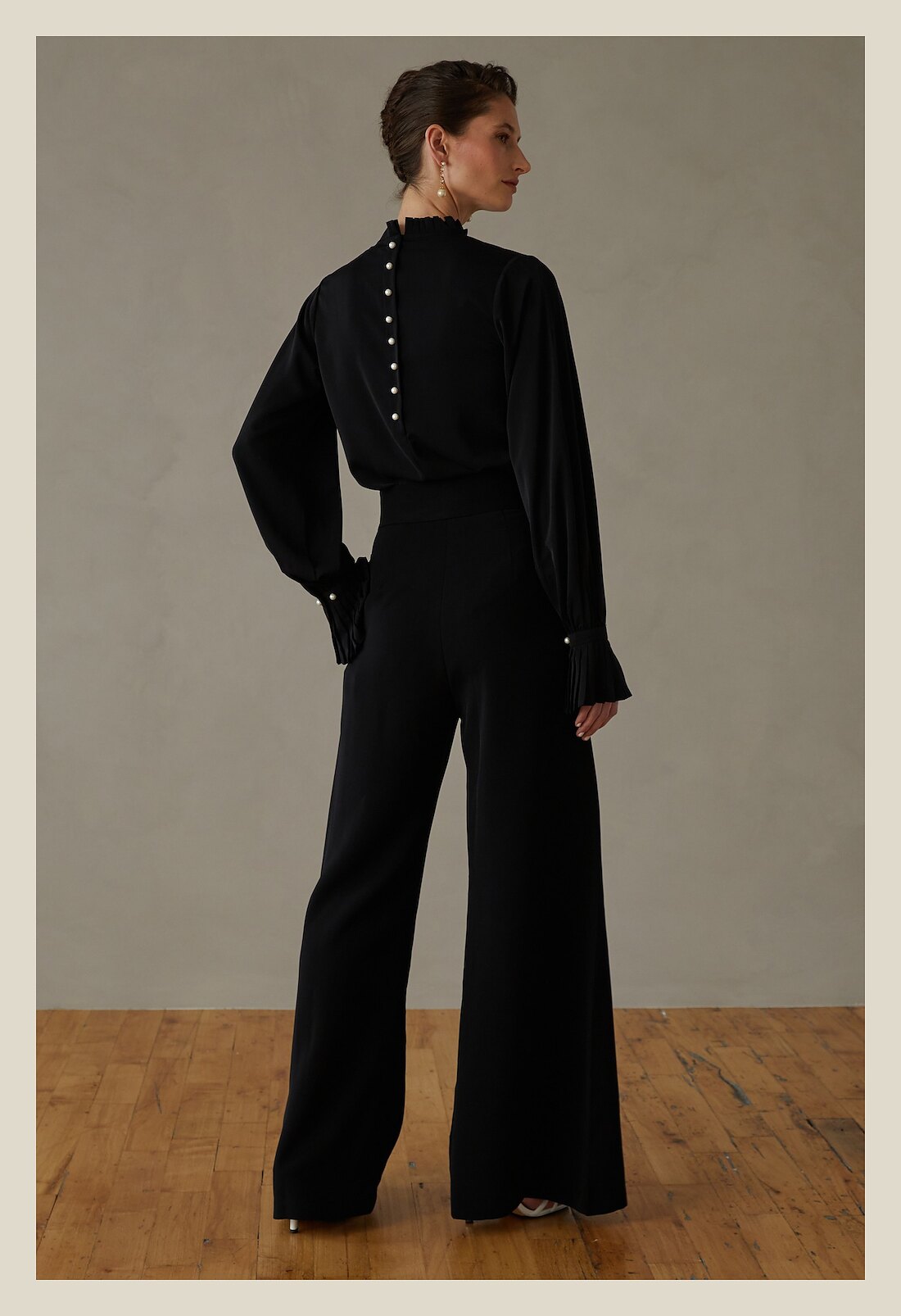 Mara trouser, full silhouette, colour