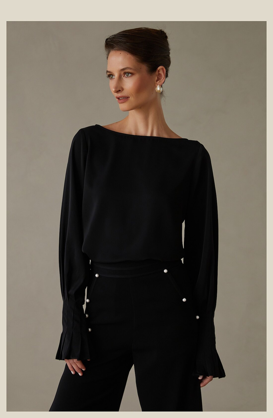 Nia blouse, close view, colour