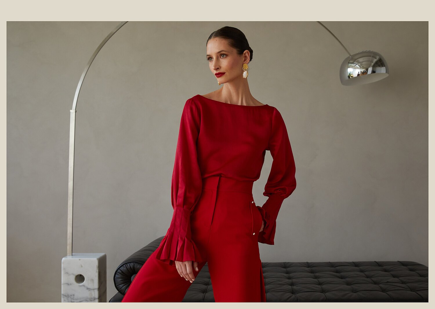 Nia blouse · Mara trouser, close view, colour