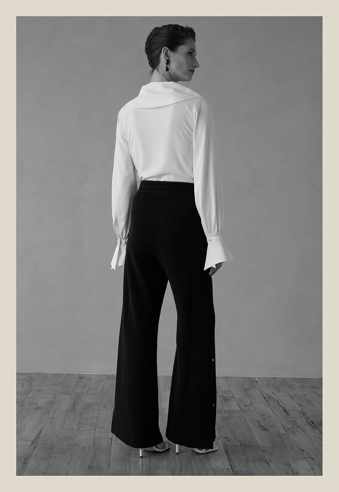 Simone trouser, full silhouette, black and white
